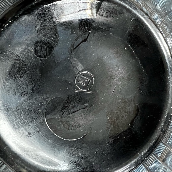 Vintage Carnival Glass Northwood "Grape & Cable" Amethyst Glass Bowl - Picture 5 of 8